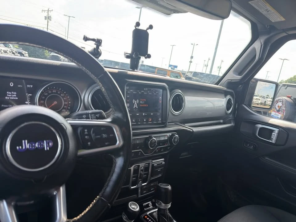 2020 Jeep JT Gladiator - Image 13 of 18
