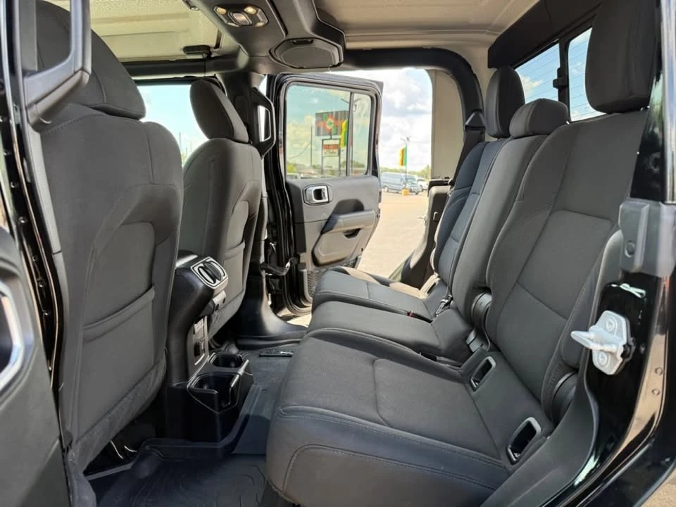 2020 Jeep JT Gladiator - Image 10 of 11