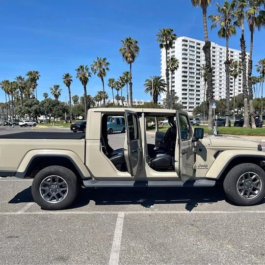 2020 Jeep JT Gladiator - Image 1 of 1