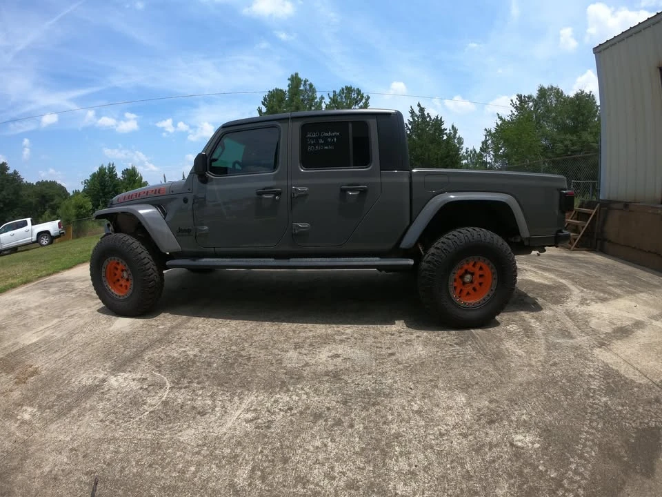 2020 Jeep JT Gladiator - Image 3 of 10