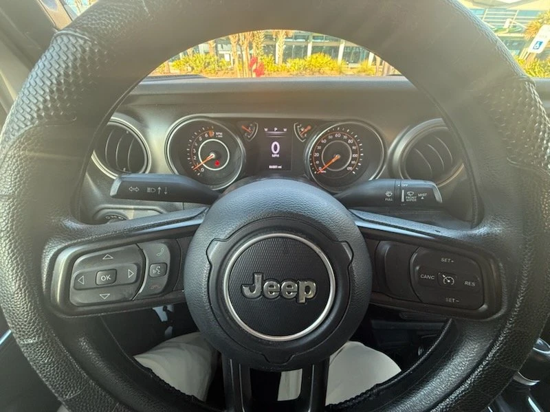 2020 Jeep JL Wrangler - Image 3 of 9