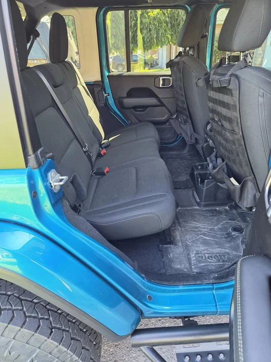 2020 Jeep JL Wrangler - Image 6 of 13