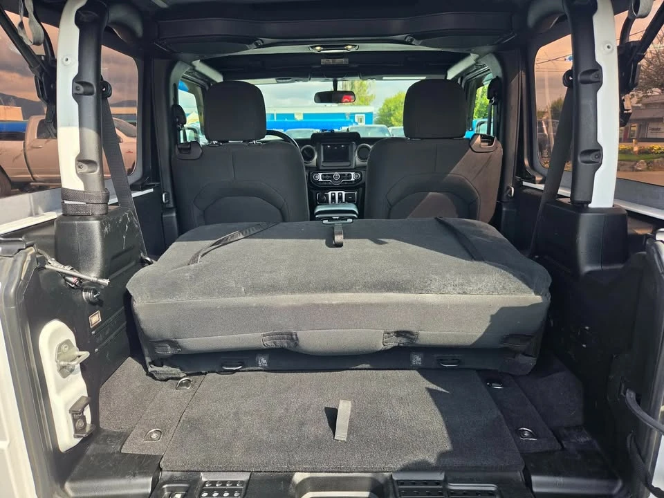 2020 Jeep JL Wrangler - Image 7 of 13