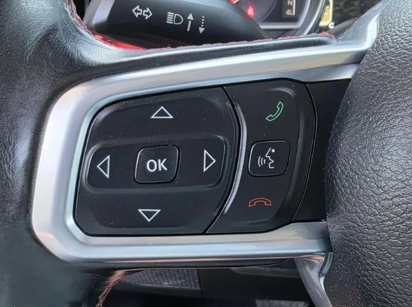 2020 Jeep JL Wrangler - Image 7 of 12