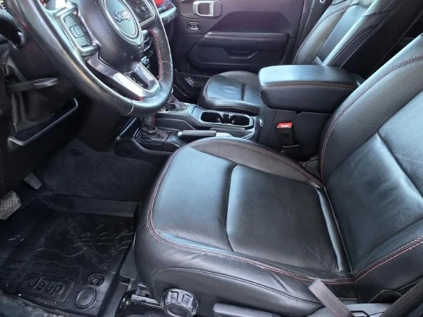 2020 Jeep JL Wrangler - Image 11 of 12