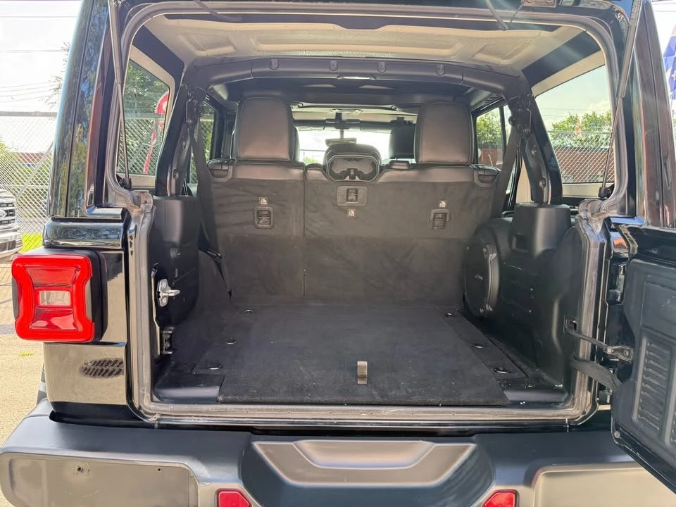 2020 Jeep JL Wrangler - Image 7 of 20