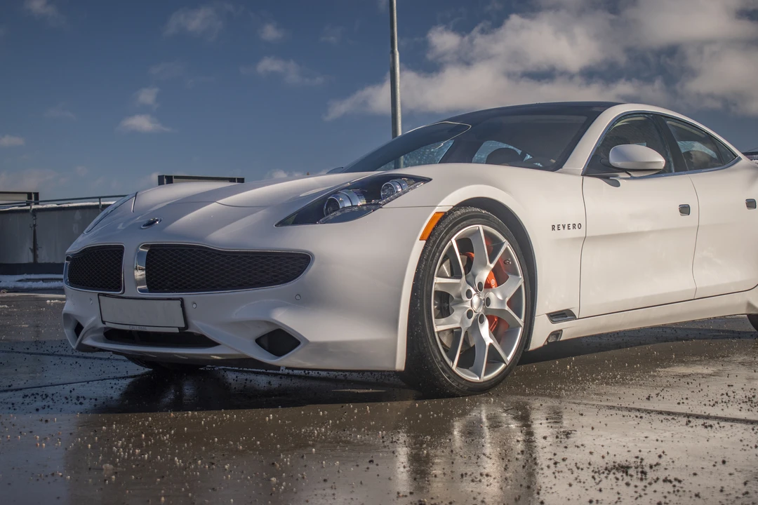 2020 Karma Revero - Image 6 of 31