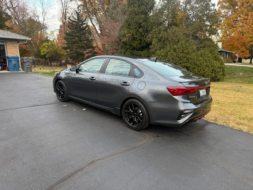 2020 Kia Forte - Image 5 of 10