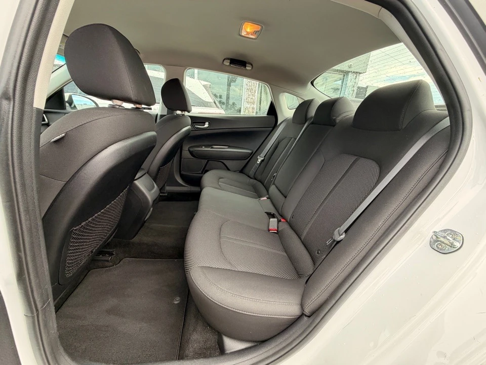 2020 Kia Optima/K5 - Image 20 of 21