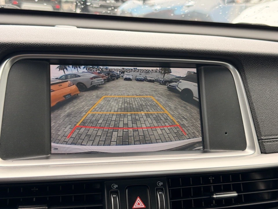 2020 Kia Optima/K5 - Image 15 of 21