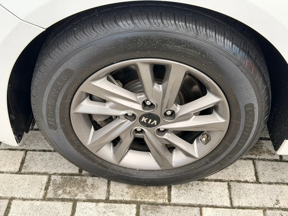 2020 Kia Optima/K5 - Image 21 of 21