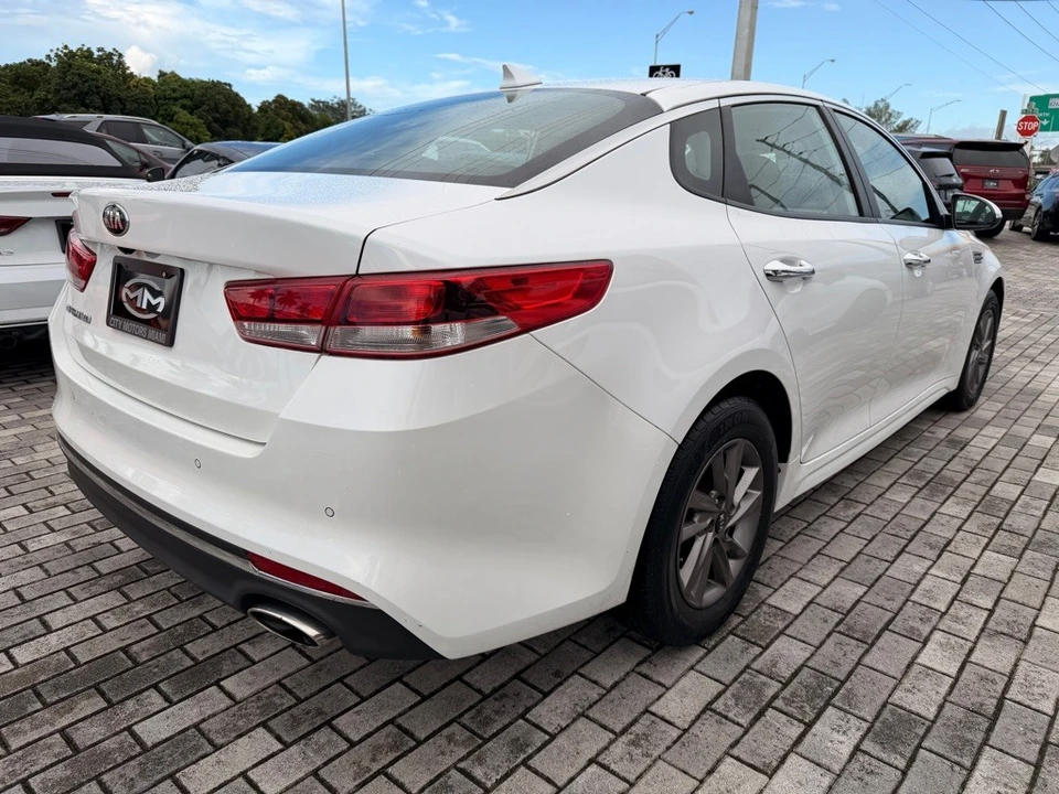 2020 Kia Optima/K5 - Image 8 of 21