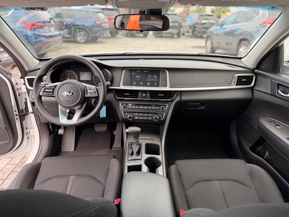 2020 Kia Optima/K5 - Image 11 of 21