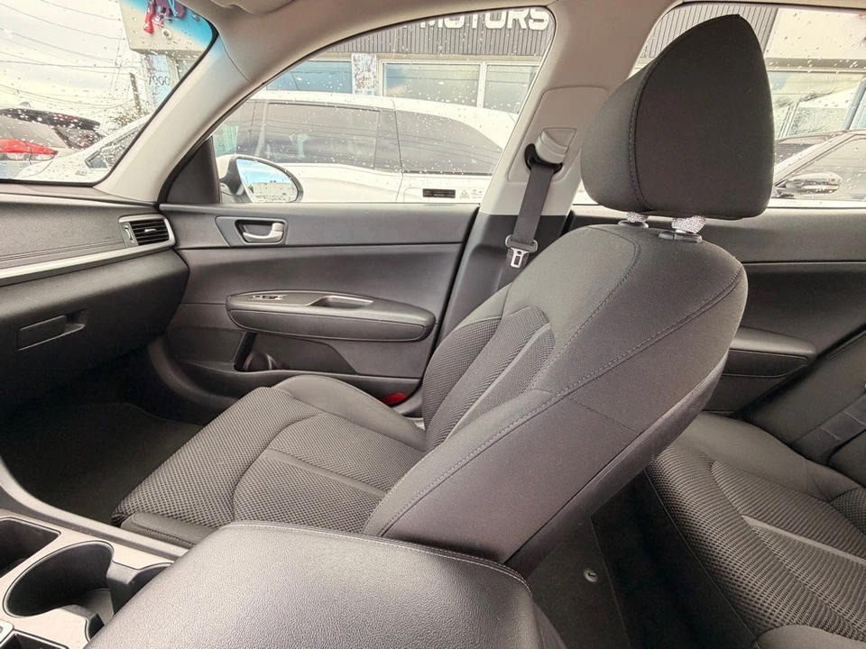 2020 Kia Optima/K5 - Image 18 of 21