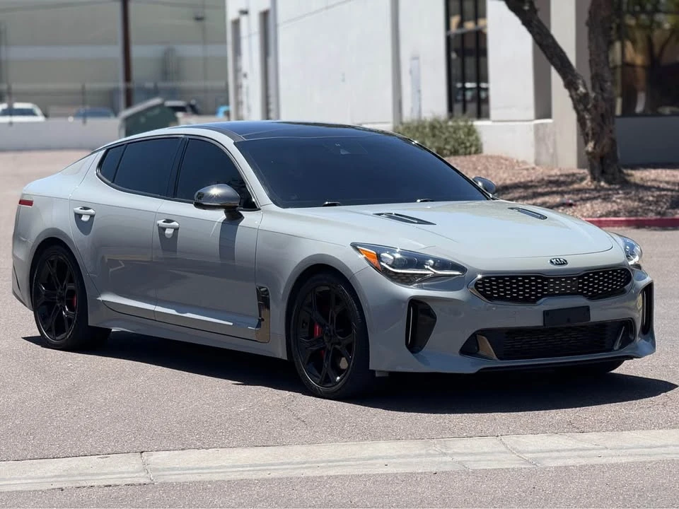 2020 Kia Stinger - Image 2 of 6