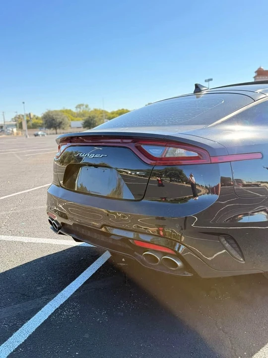 2020 Kia Stinger GT - Image 2 of 7