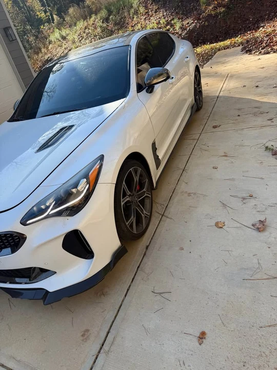 2020 Kia Stinger GT - Image 7 of 10