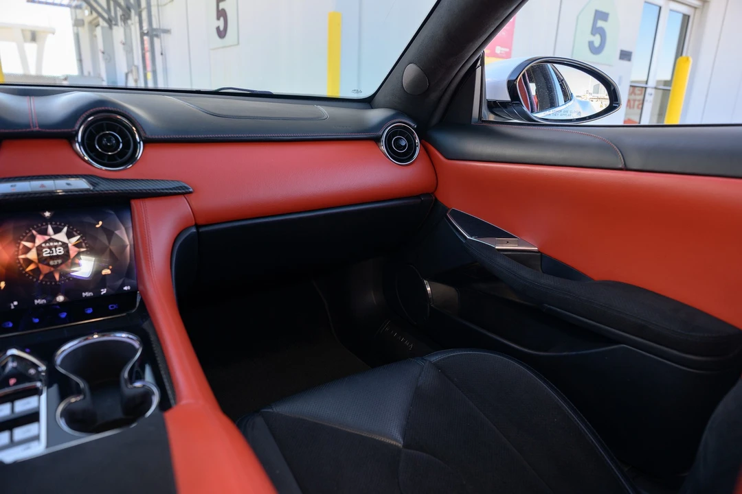 2020 Karma Revero - Image 20 of 21