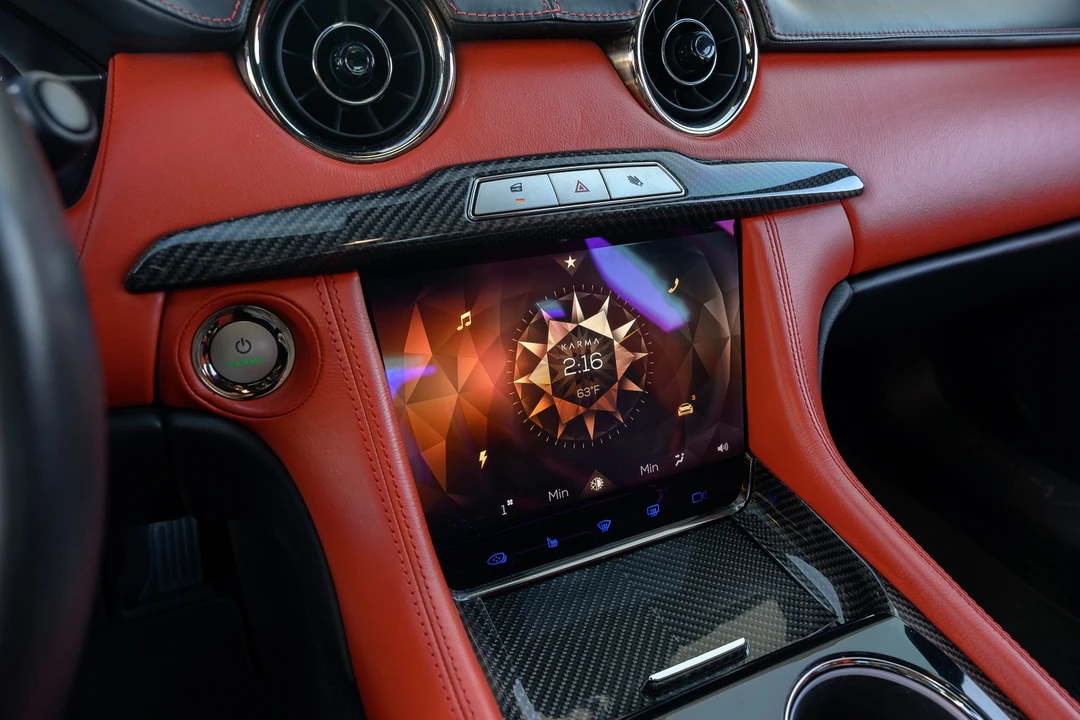 2020 Karma Revero - Image 17 of 21