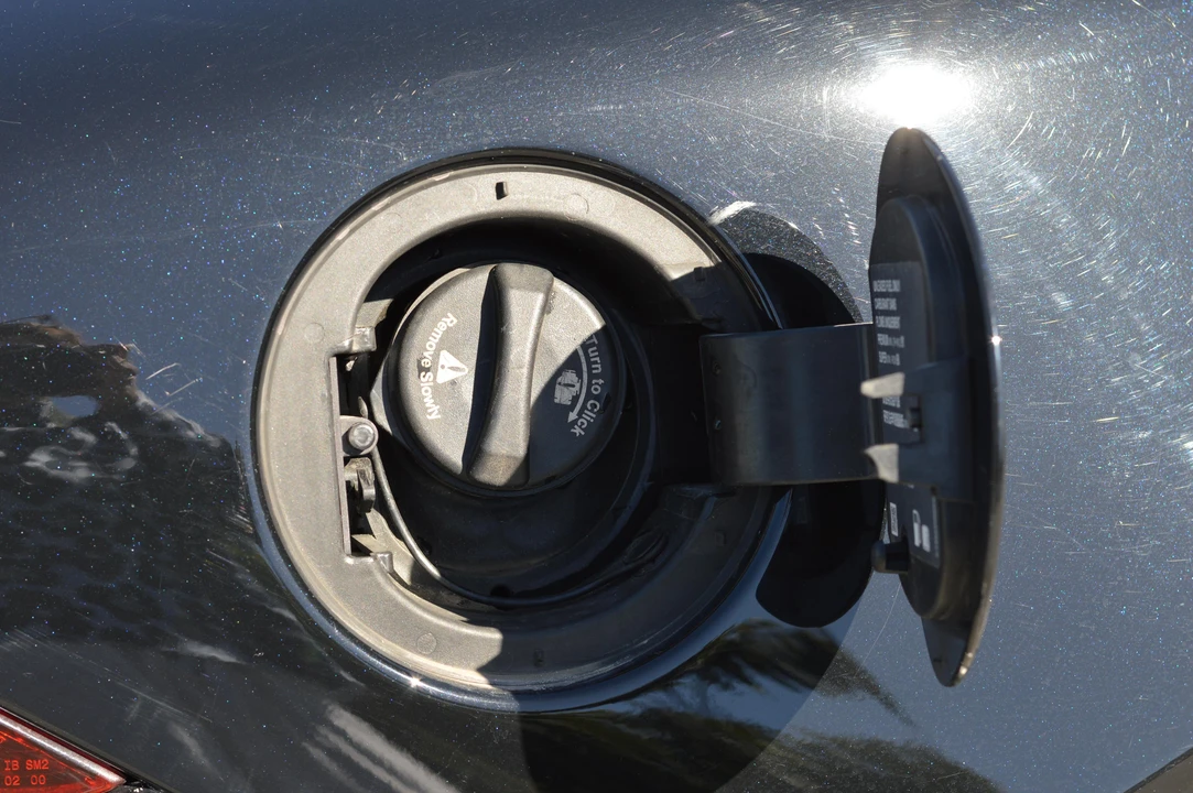 2020 Karma Revero - Image 26 of 31