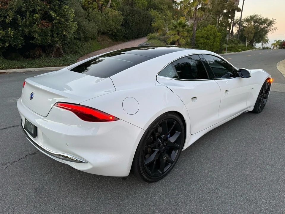 2020 Karma Revero - Image 2 of 14