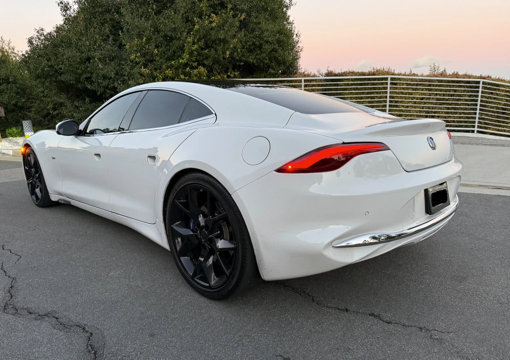 2020 Karma Revero - Image 5 of 14