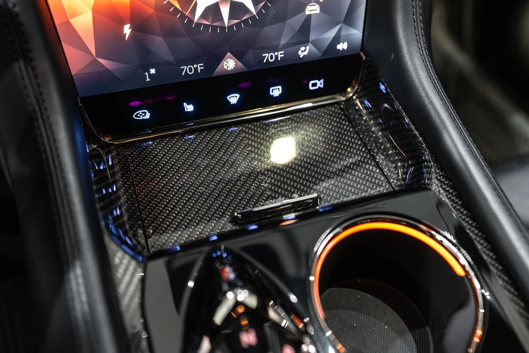 2020 Karma Revero - Image 19 of 21