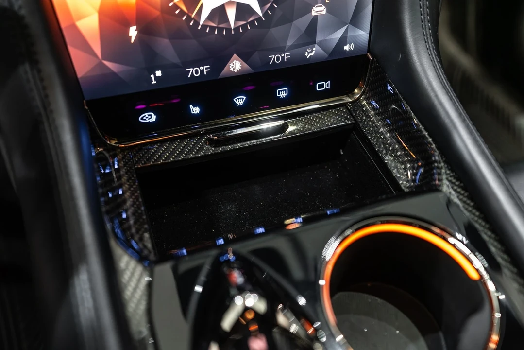 2020 Karma Revero - Image 20 of 21