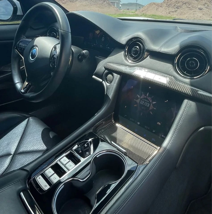 2020 Karma Revero - Image 7 of 14
