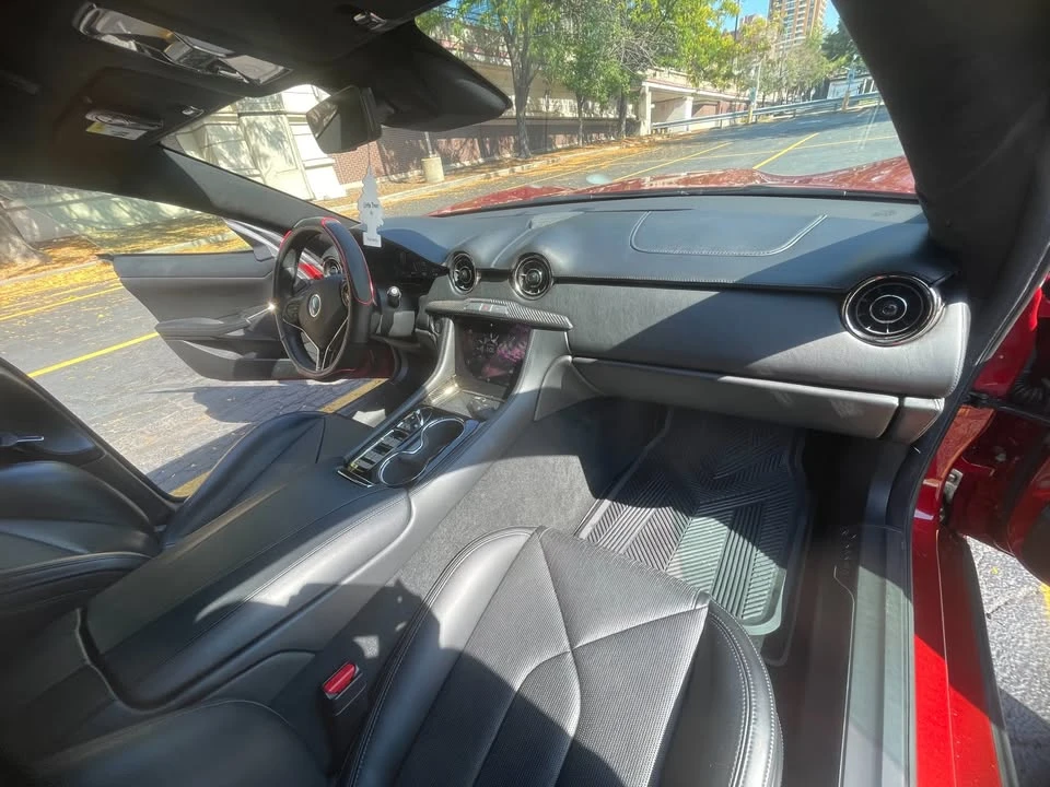 2020 Karma Revero - Image 12 of 20