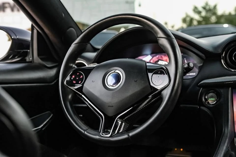 2020 Karma Revero - Image 13 of 20