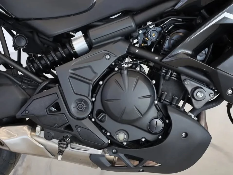 2020 Kawasaki - Image 13 of 16