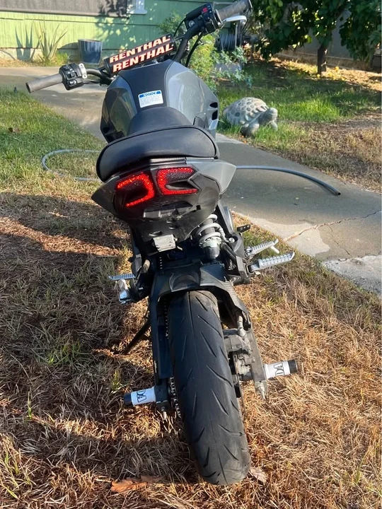 2020 Kawasaki - Image 4 of 4