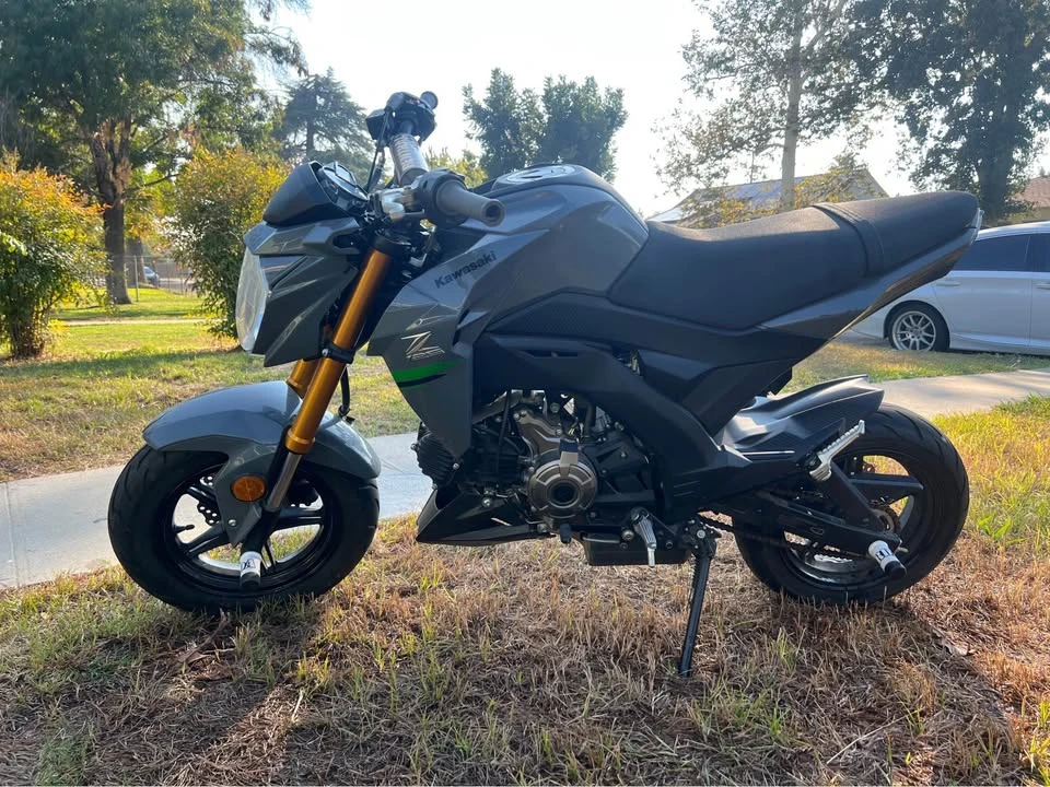 2020 Kawasaki Ninja - Image 3 of 4