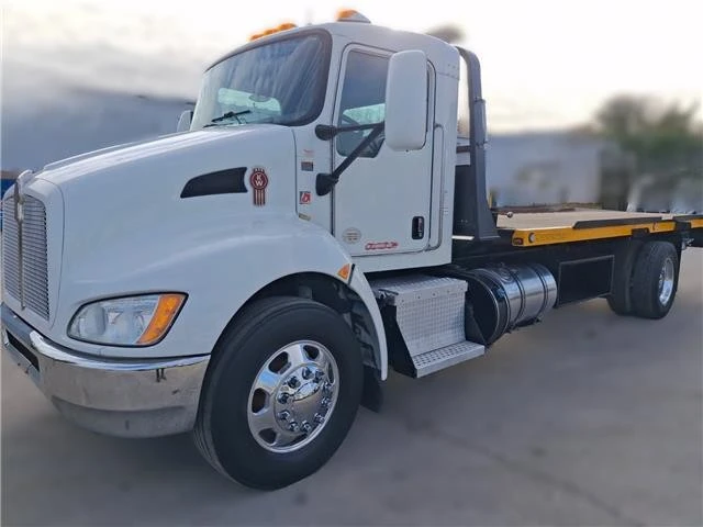 2020 Kenworth T370 - Image 10 of 21