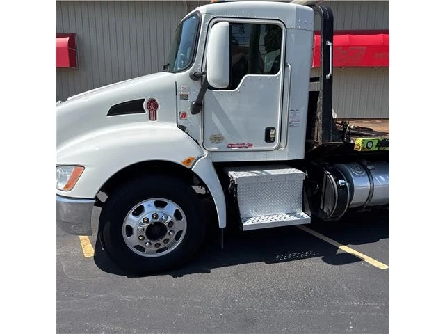 2020 Kenworth T370 - Image 14 of 21