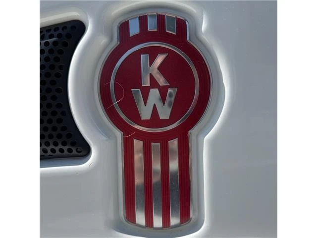 2020 Kenworth T370 - Image 15 of 21
