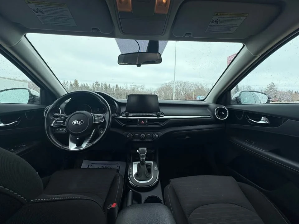 2020 Kia Forte - Image 9 of 12