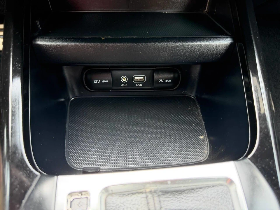 2020 Kia Forte - Image 12 of 27