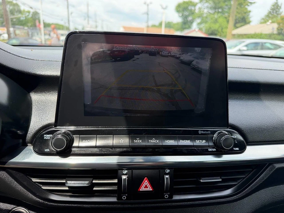2020 Kia Forte - Image 10 of 27