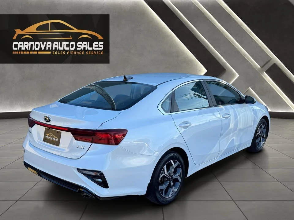 2020 Kia Forte - Image 9 of 20