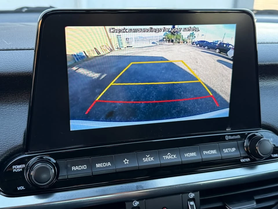 2020 Kia Forte - Image 17 of 20
