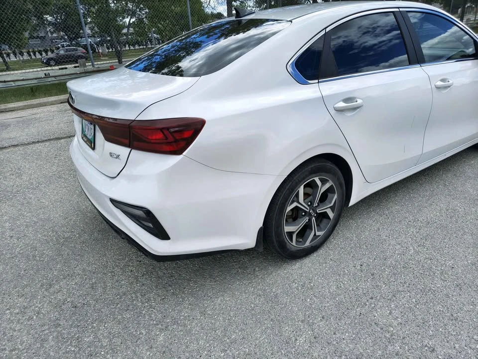 2020 Kia Forte - Image 7 of 10