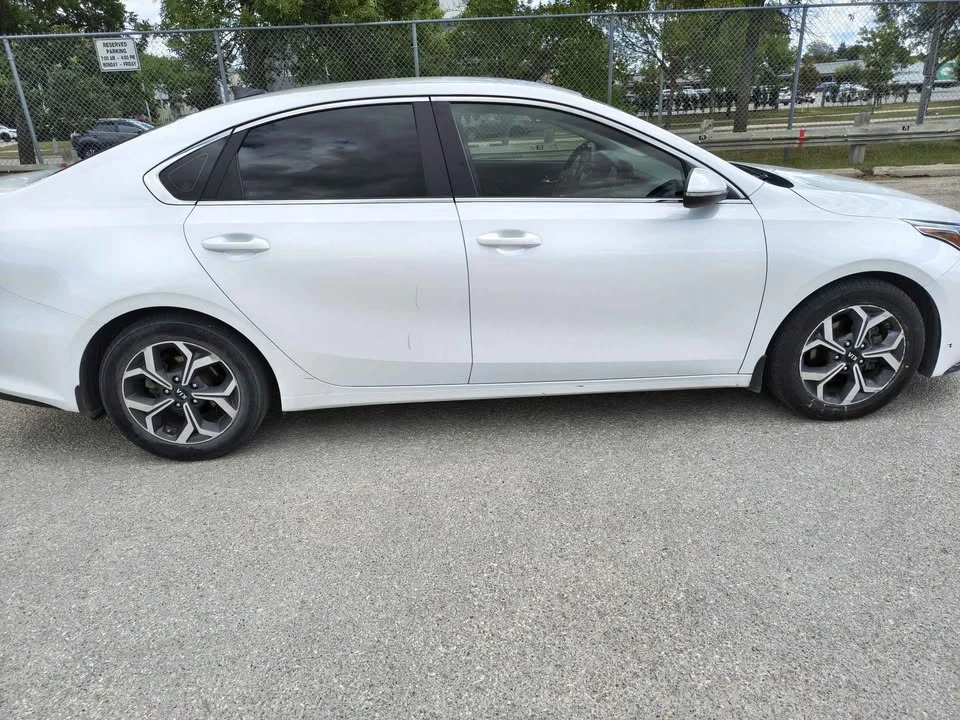 2020 Kia Forte - Image 8 of 10