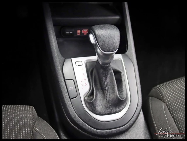 2020 Kia Forte - Image 19 of 21