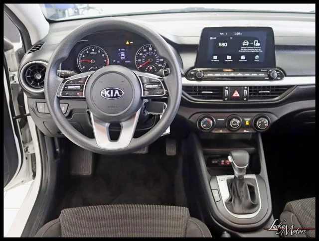 2020 Kia Forte - Image 12 of 21