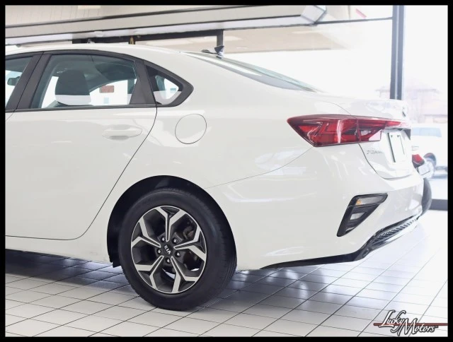 2020 Kia Forte - Image 8 of 21