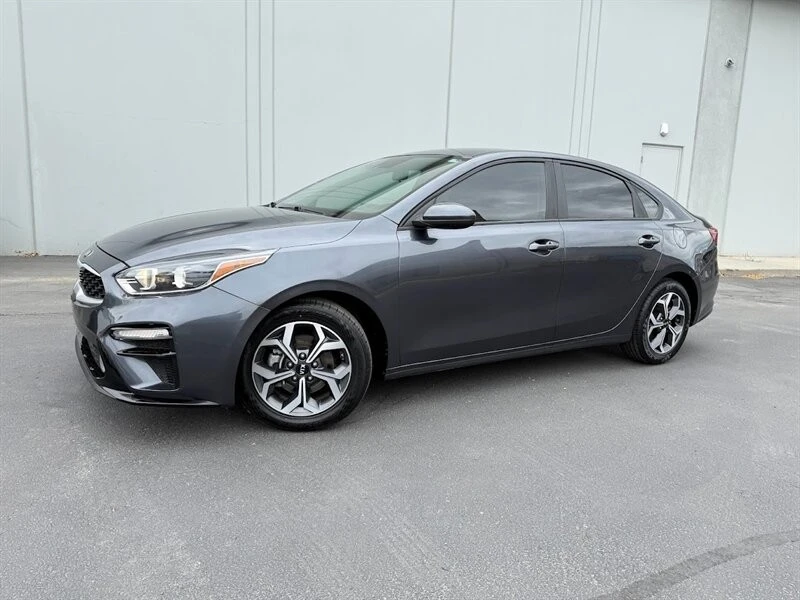 2020 Kia Forte - Image 3 of 21