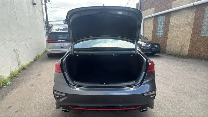 2020 Kia Forte - Image 9 of 12