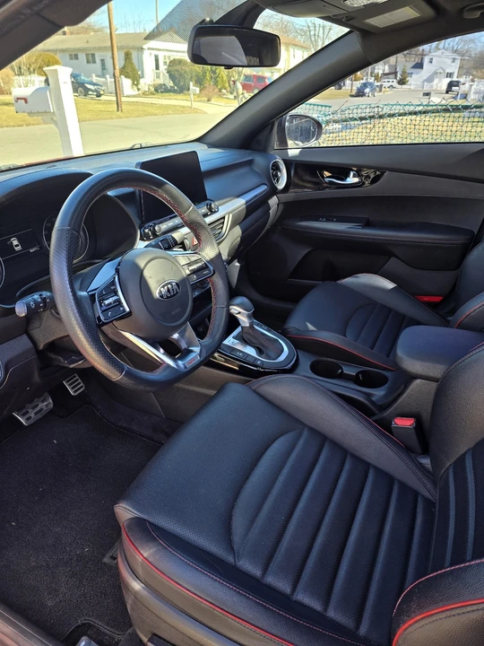 2020 Kia Forte - Image 14 of 17